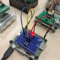 IoT研究開発 | ヒト、モノ、サービスを繋ぐ